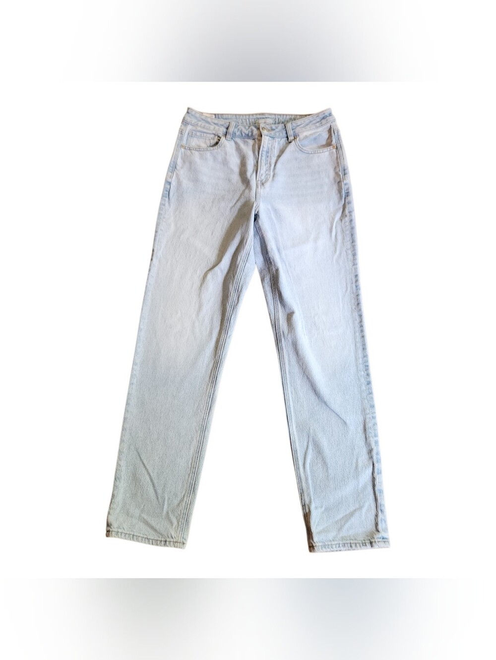 American Eagle Strigid Light wash‎ Mom Jeans Women’s Size 8 High Rise Straight